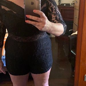 Black lace Skorts